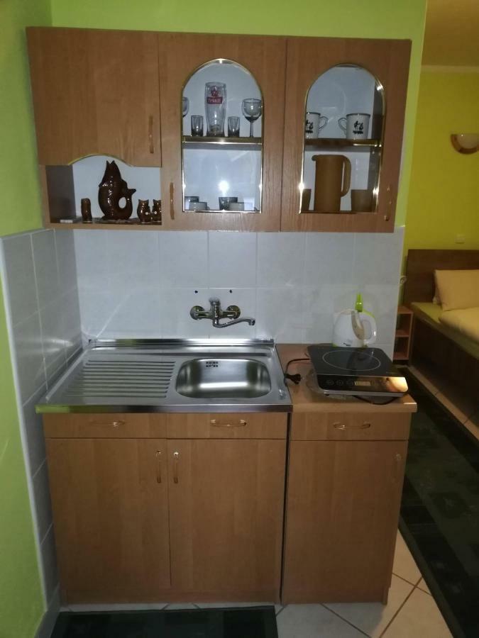 Apartman Pri Zamocku Bešeňová エクステリア 写真
